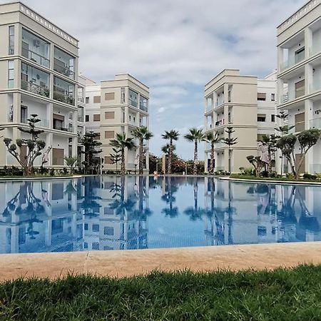 Grand Appartement Vue Golf A 2 Min De La Plage Bouznika Extérieur photo